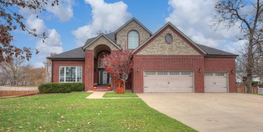 3415 Sunset Dr, Joplin, MO 64804