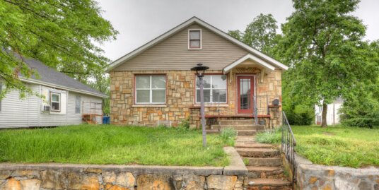 602 S Highland Ave, Joplin, MO 64801