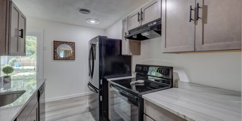 20250929145320918530000000-o