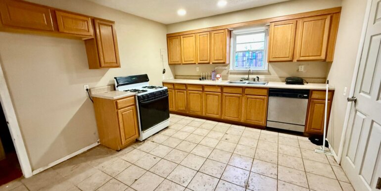 20251219150927365884000000-o