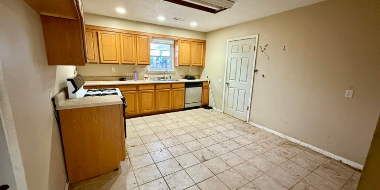 20251219150930355407000000-o