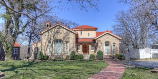 639 W Jaccard Pl, Joplin, MO 64801