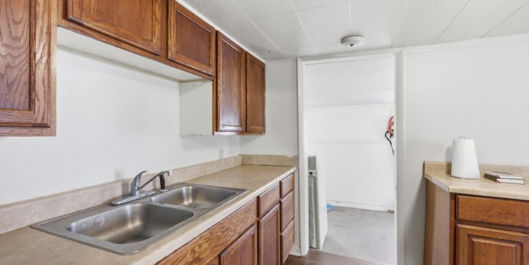 011
