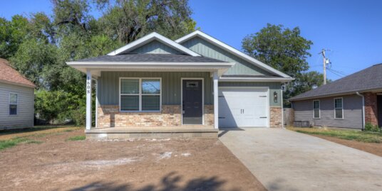 1608 S Minnesota Ave, Joplin, MO 64804