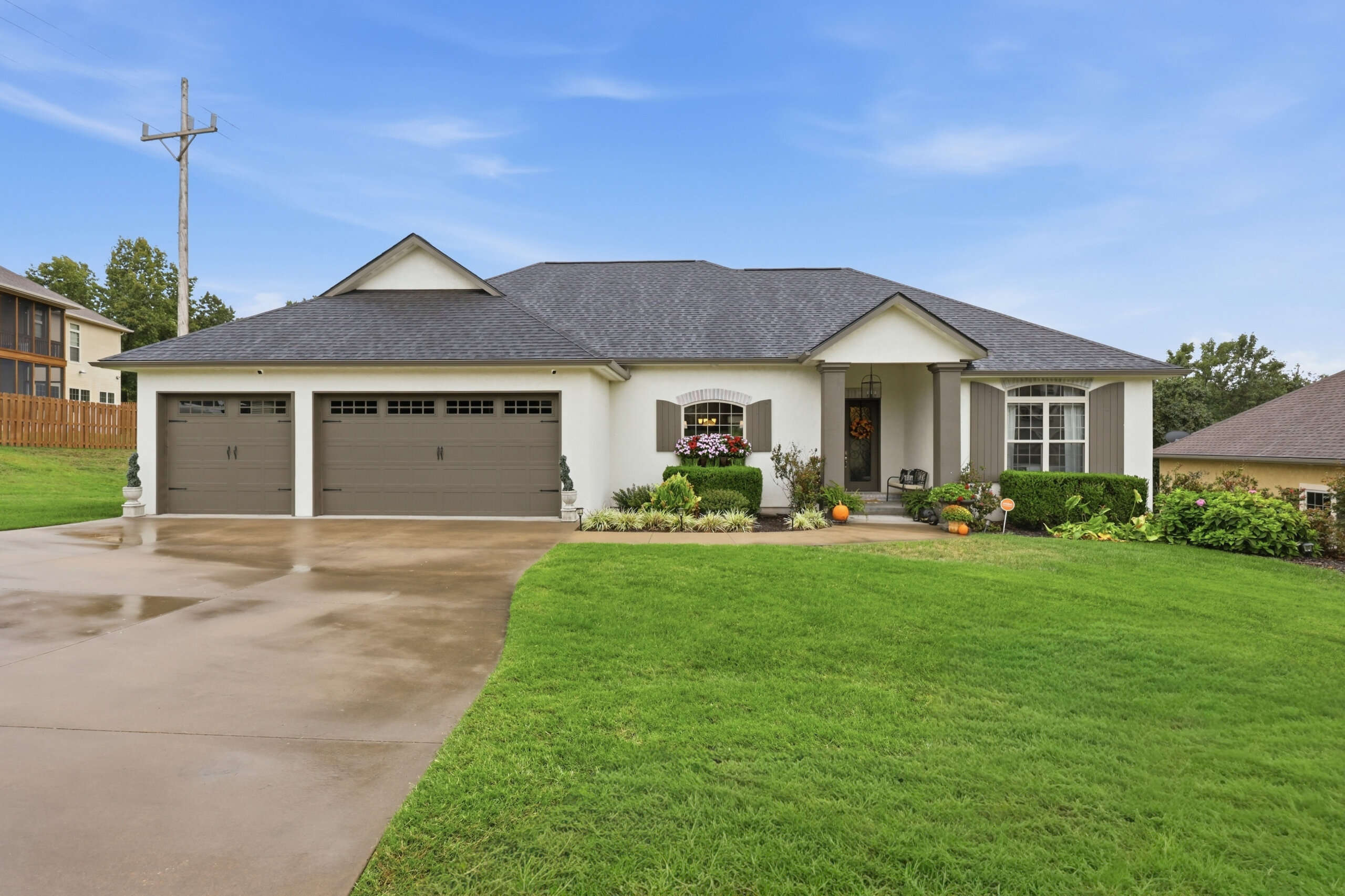 2812 W. Summit, Joplin MO 64804